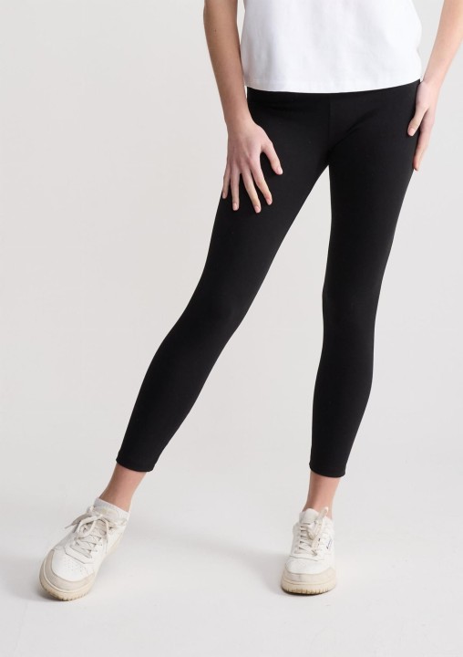 legginsy-damskie-bawelniane-dopasowane-z-wysokim-stanem-440-york-naviale_10.jpg