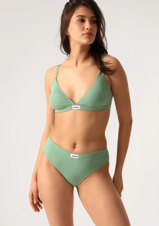 b53775ae3c98749c58fd8814c2d55f13.jpg