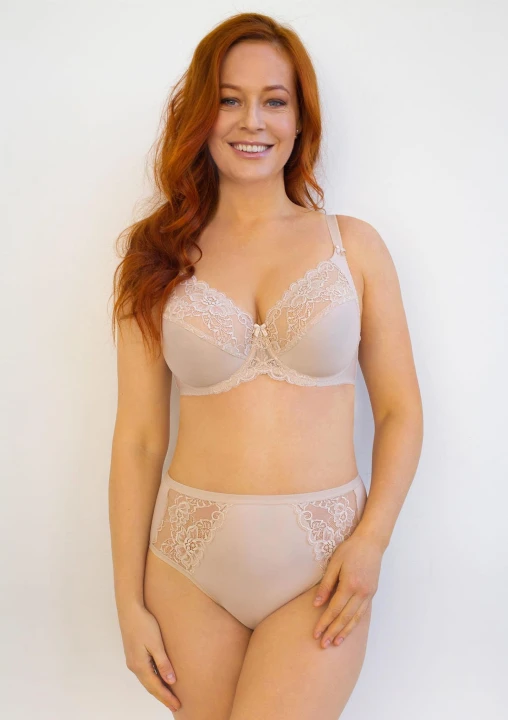 153a4b57bff363b5a923c67ef75559c9.jpg