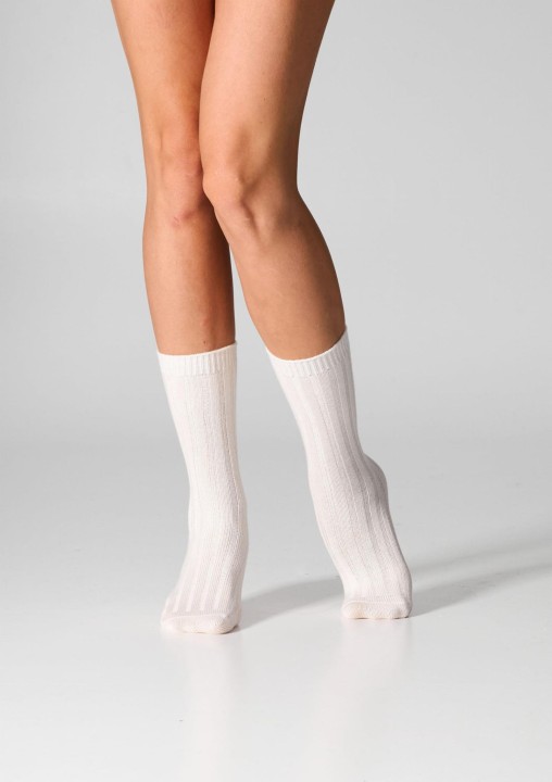 skarpetki-damskie-z-angora-krolicza-2pack-biale-w22-angora-rabbit-legs_1.jpg