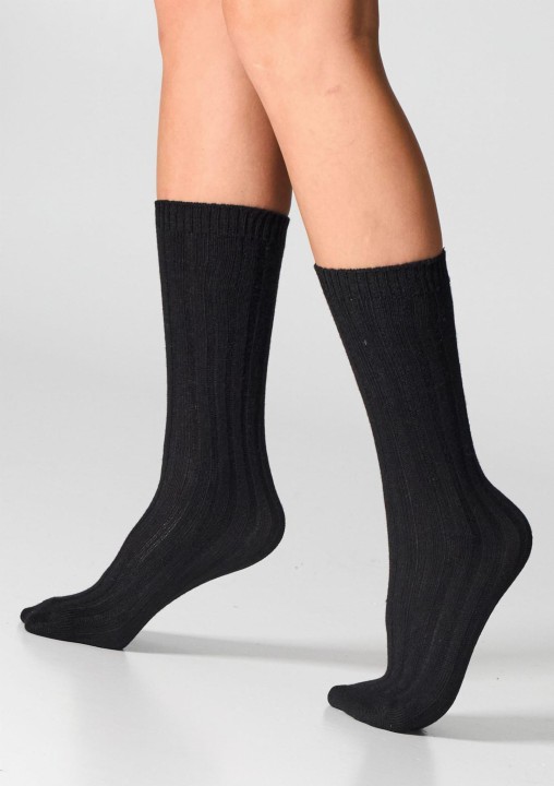 skarpetki-damskie-z-angora-krolicza-2pack-czarne-w22-angora-rabbit-legs_2.jpg