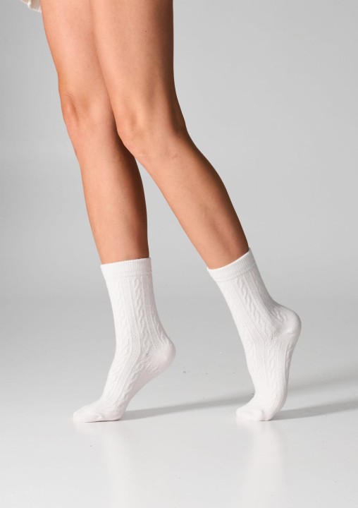 skarpetki-damskie-bawelniane-2pack-faktura-warkocza-biale-wc28-velvet-legs_3.jpg