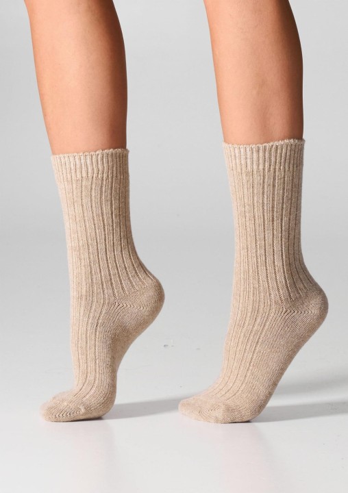 skarpetki-damskie-z-welna-merynosow-i-kaszmirem-bez-scm26-legs_2.jpg