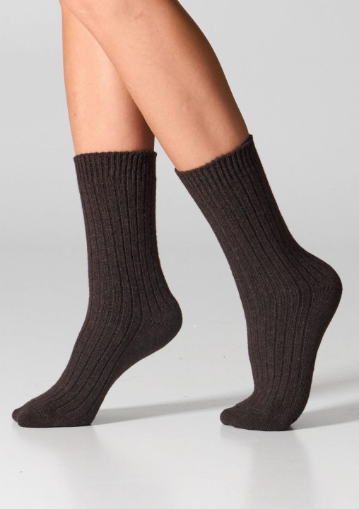 skarpetki-damskie-z-welna-merynosow-i-kaszmirem-braz-scm26-legs_3.jpg